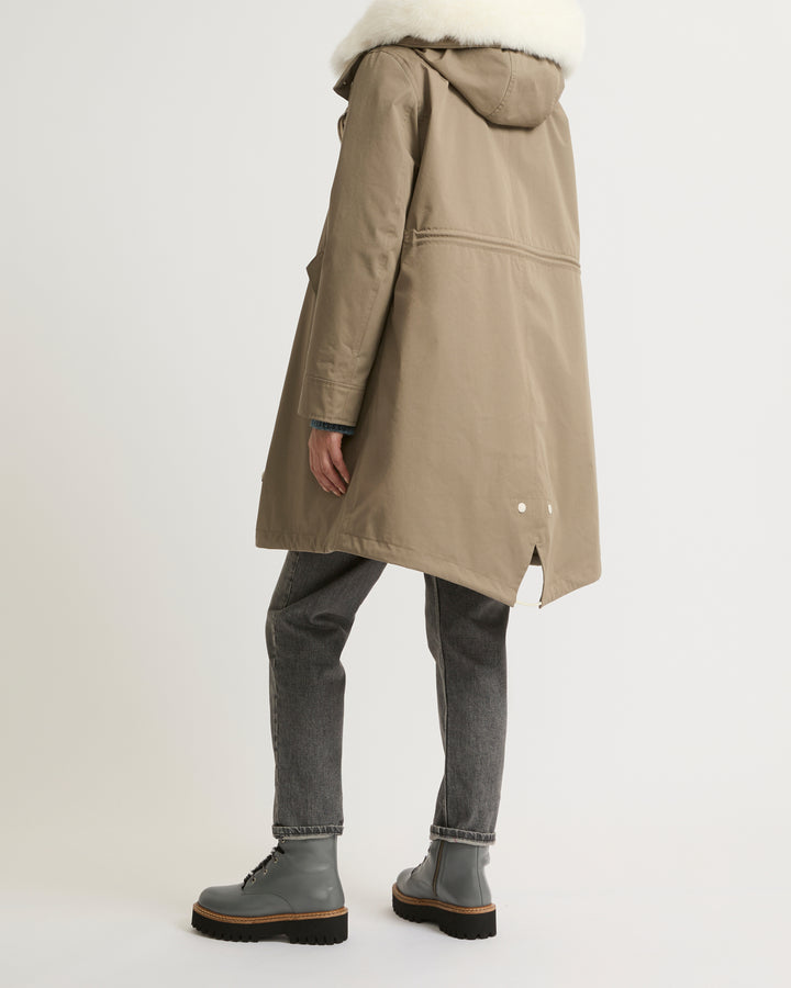 parka-en-coton-melange-waterproof-avec-fourrure-de-renard-et-lapin-kaki-22wfm01385f52xb3018 -Yves Salomon