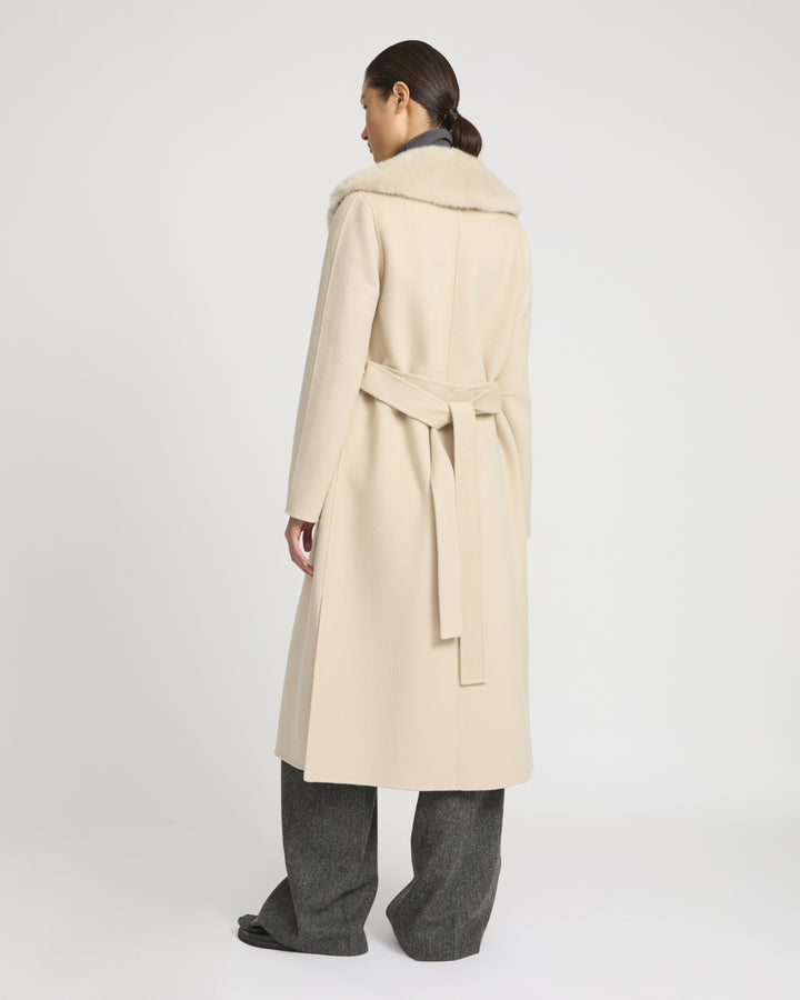 Manteau ceinturé en lainage cachemire avec col et sur-poches en fourrure de vison -Yves Salomon