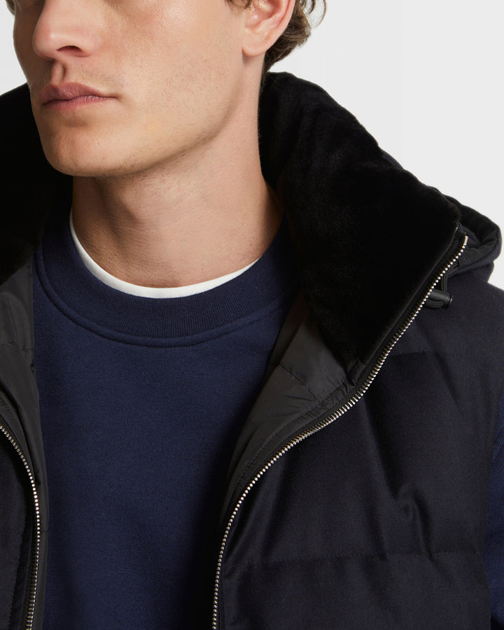 gilet-doudoune-en-tissu-laine-soie-loro-piana-storm-system-bleu-fonce-24ehg00768b11wa7122 -Yves Salomon