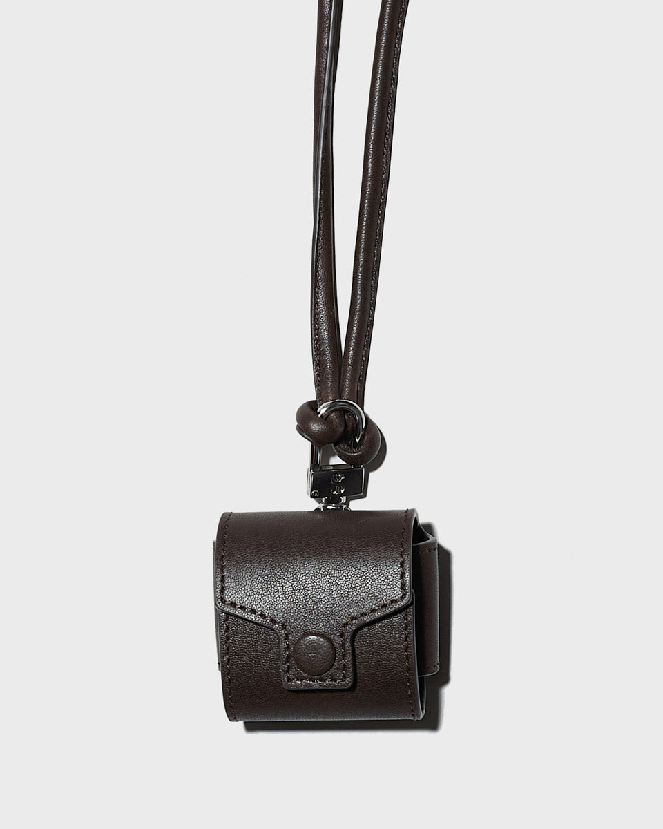 Étui En Cuir Véritable Tanné Végétal Pour AirPods 4 - Marron Cognac, Fabriqué à La Main | Protection Anti-rayures, Compatible Charge Sans Fil - 8