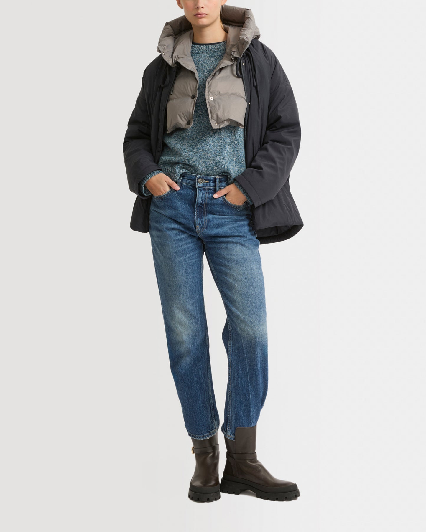 doudoune-courte-encolure-coulissee-bleu-fonce-25wfv04674k09wa7059 -Yves Salomon