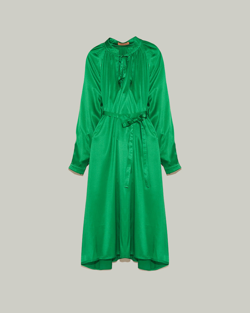 Robe fluide manches longues en satin de soie vert