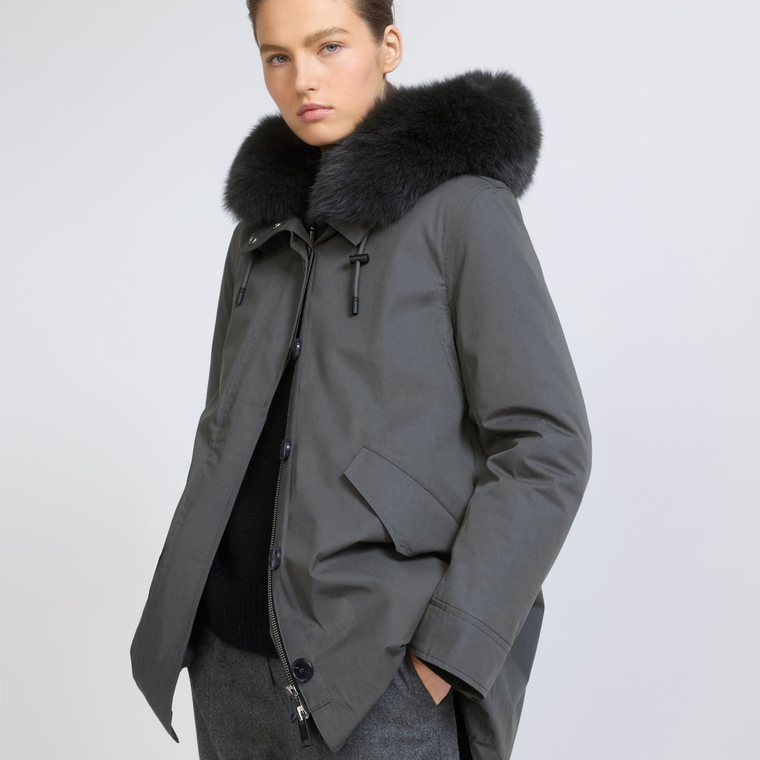 Parka Iconique courte en coton mélangé imperméable avec fourrure de renard et lapin