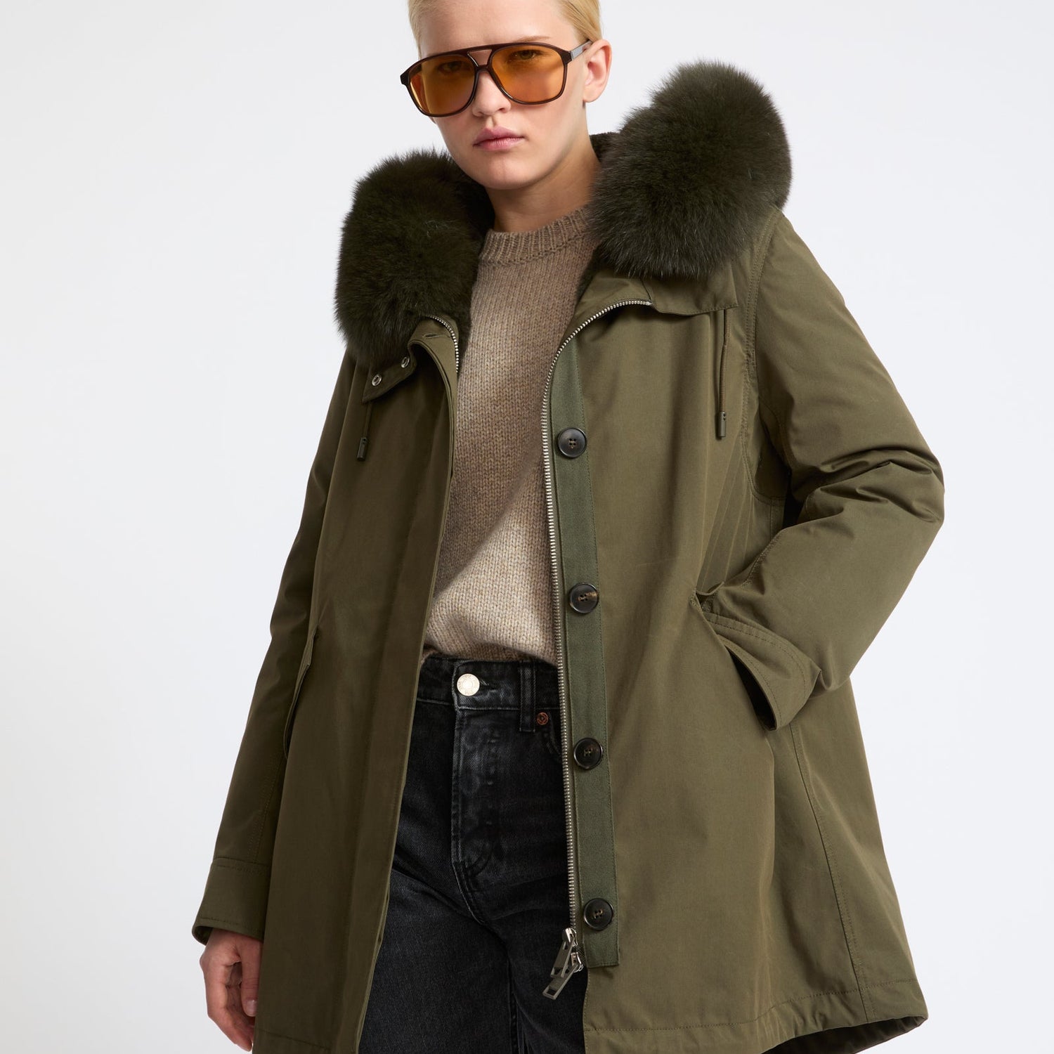 Parka Iconique courte en coton mélangé imperméable avec fourrure de renard et lapin- Yves Salomon - Nouvelle collection Automne Hiver