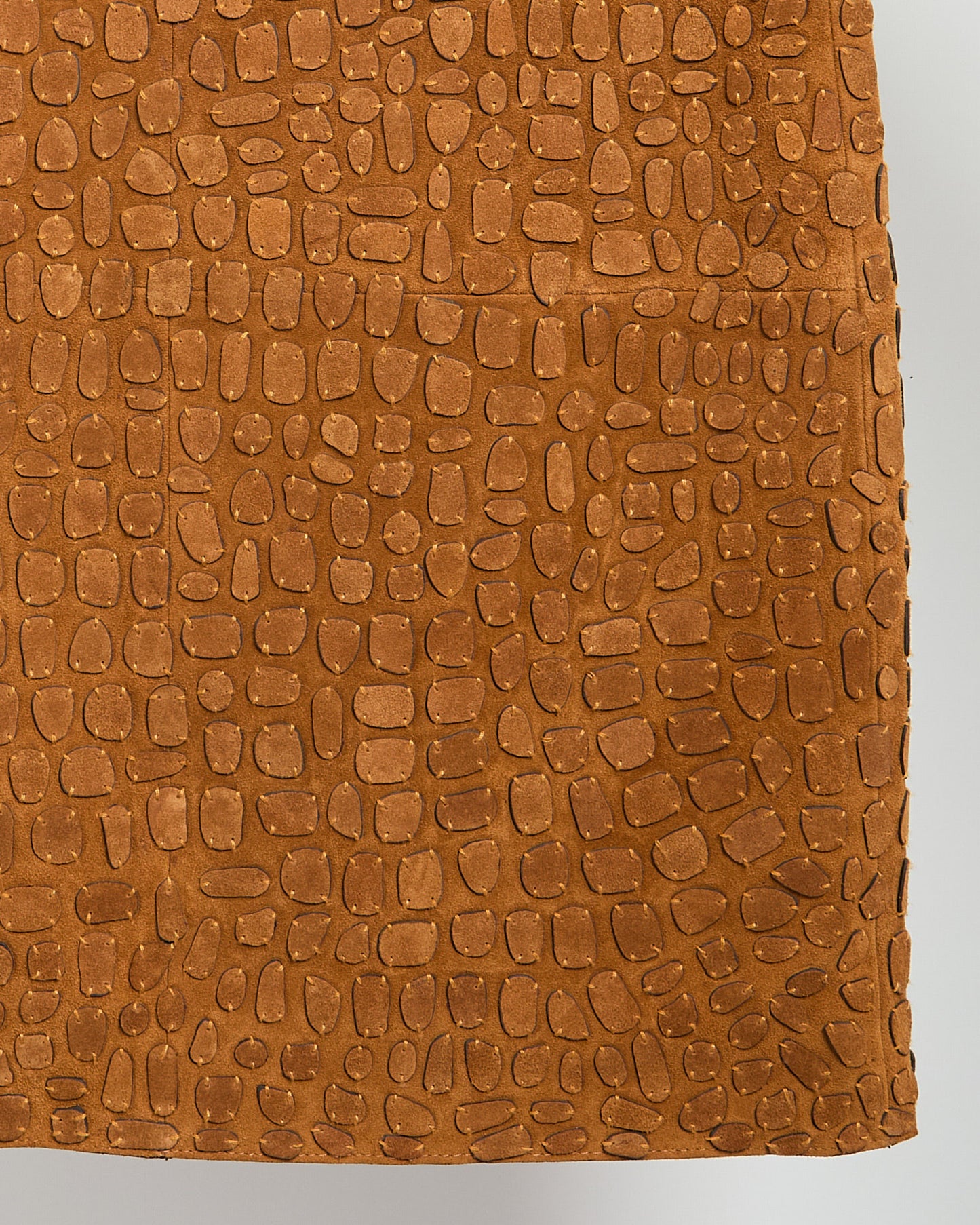 Jupe mi longue en veau velours brodée -Yves salomon - Nouvelle collection Printemps Été