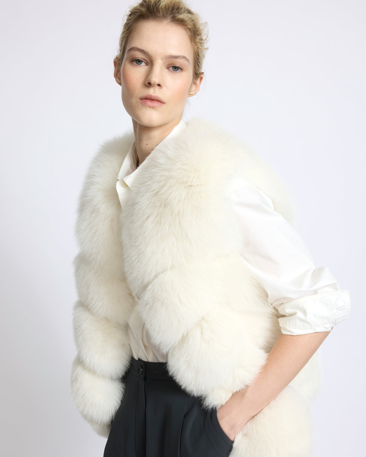 Gilet sans manches en fourrure de renard - Yves Salomon - Nouvelle collection Automne Hiver