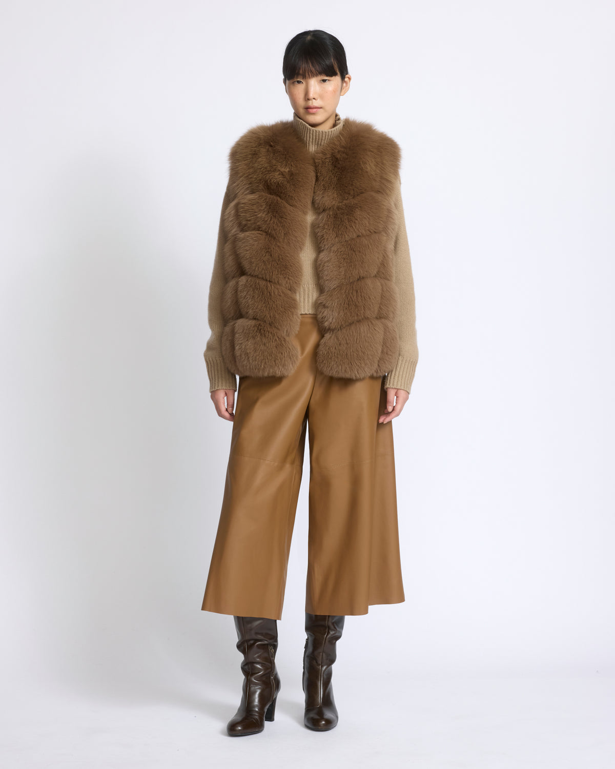 Gilet sans manches en fourrure de renard - Yves Salomon - Nouvelle collection Automne Hiver