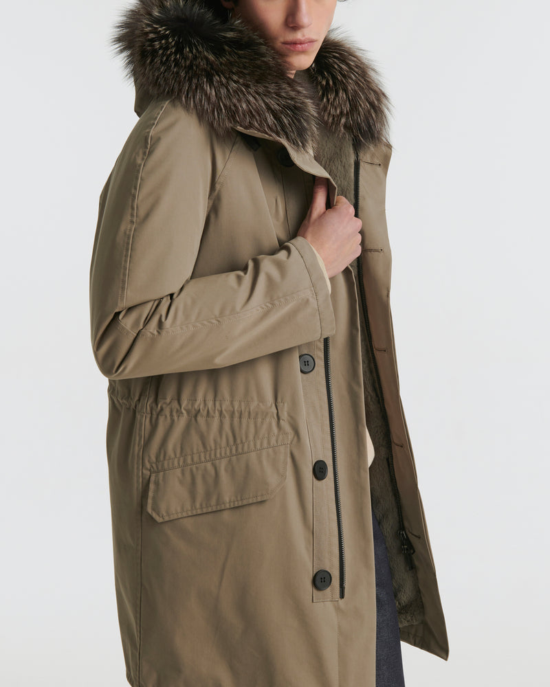 Parka iconique en coton mélangé avec fourrure de renard et lapin