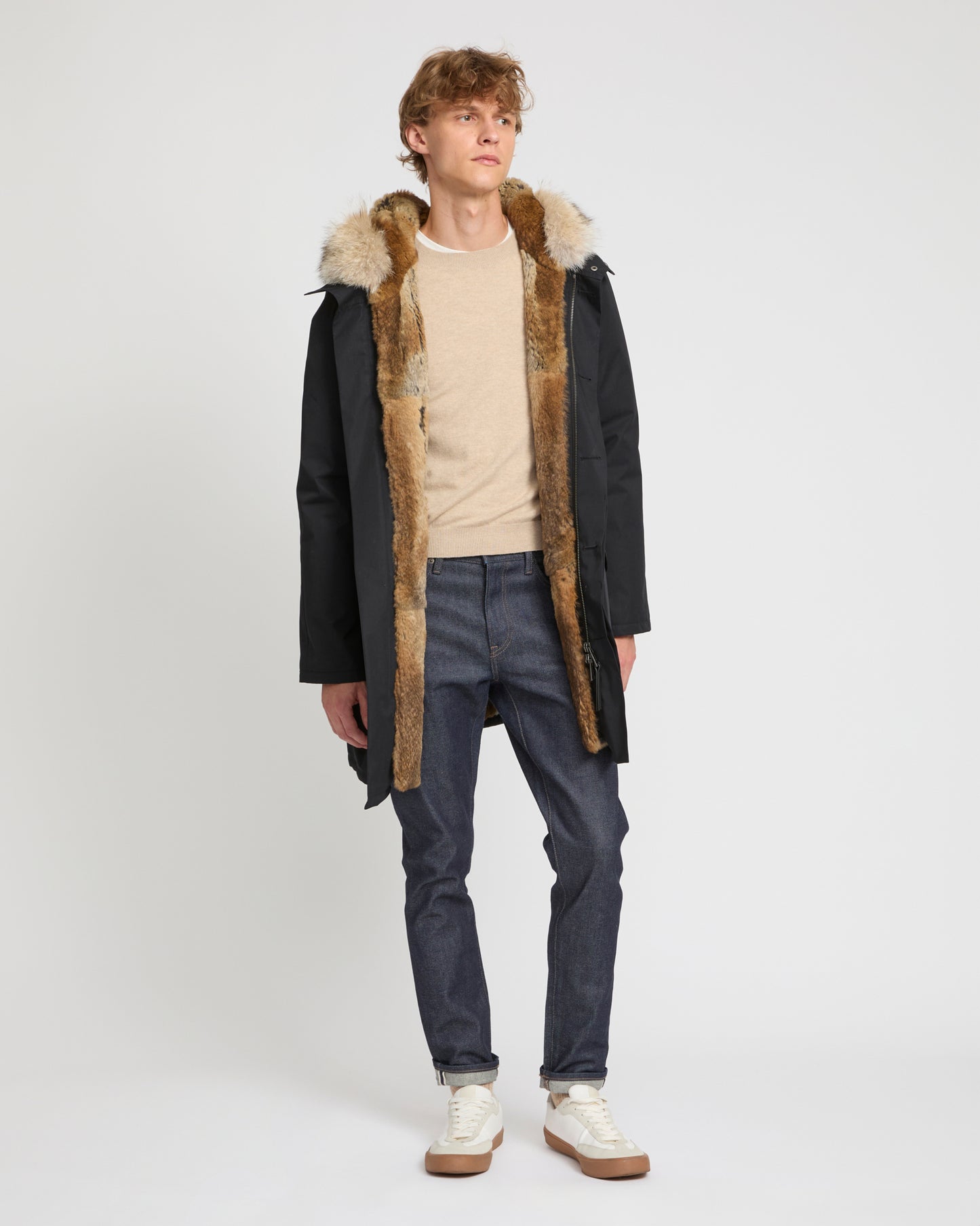 Parka iconique longue en coton technique avec fourrure de coyote et lapin