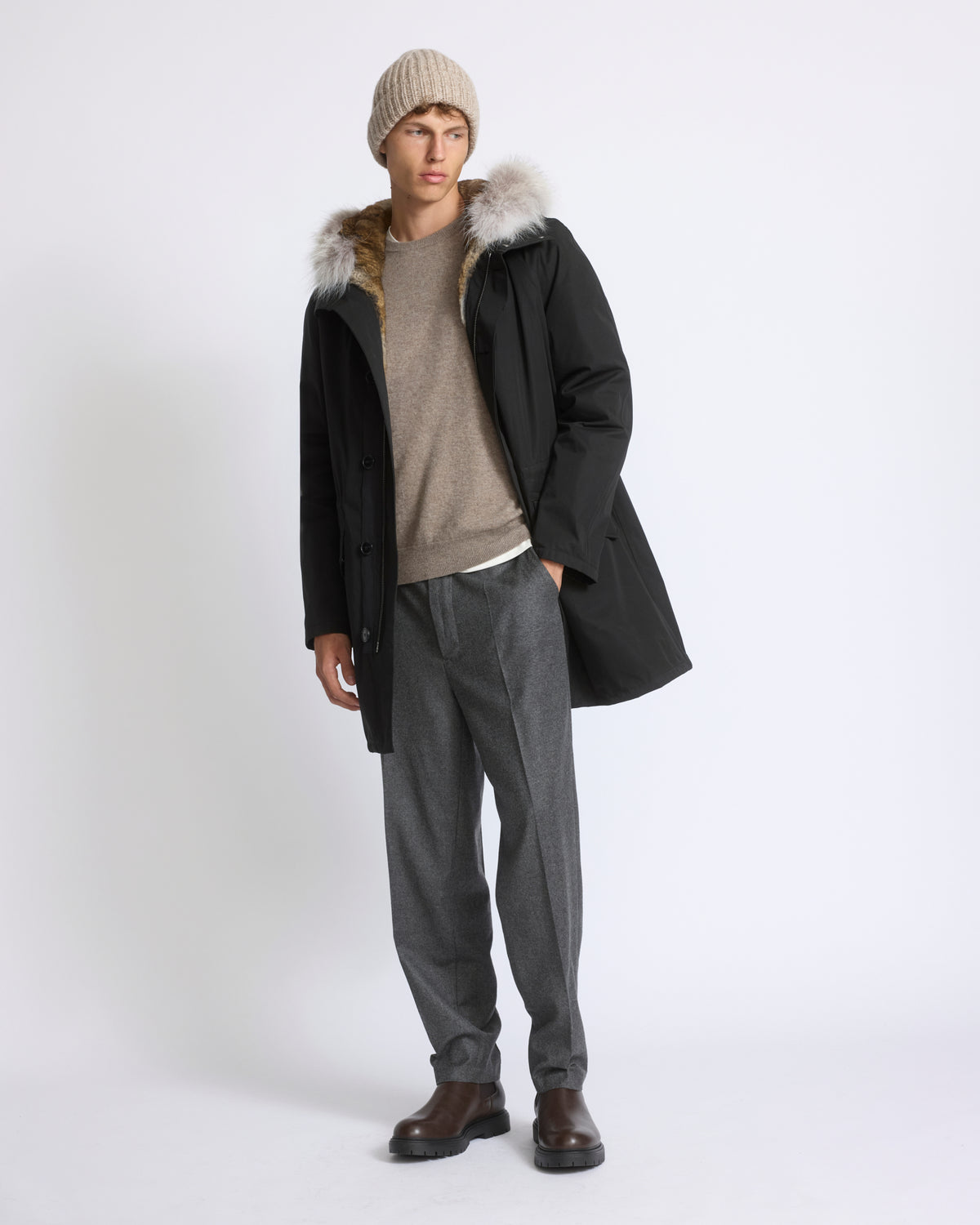 Parka iconique longue en coton technique avec fourrure de coyote et lapin - Yves Salomon - Nouvelle collection Automne Hiver