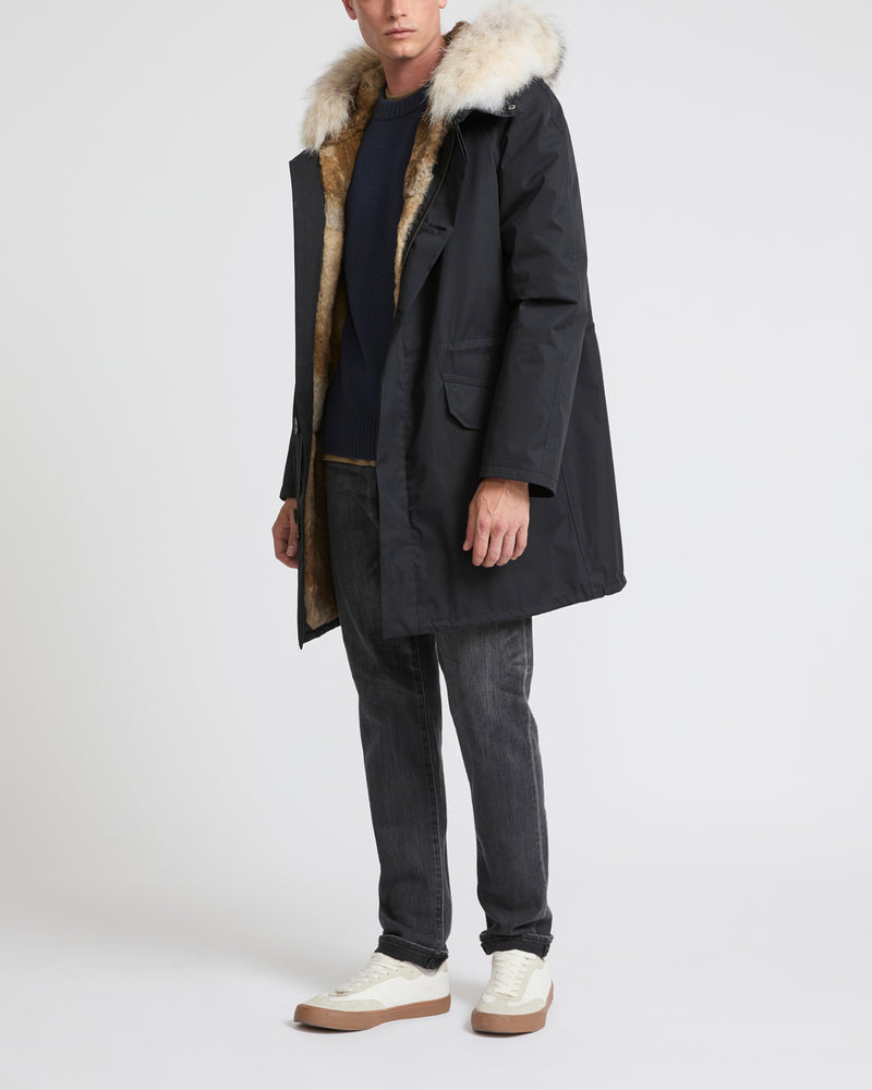 Parka iconique longue en coton technique avec fourrure de coyote et lapin