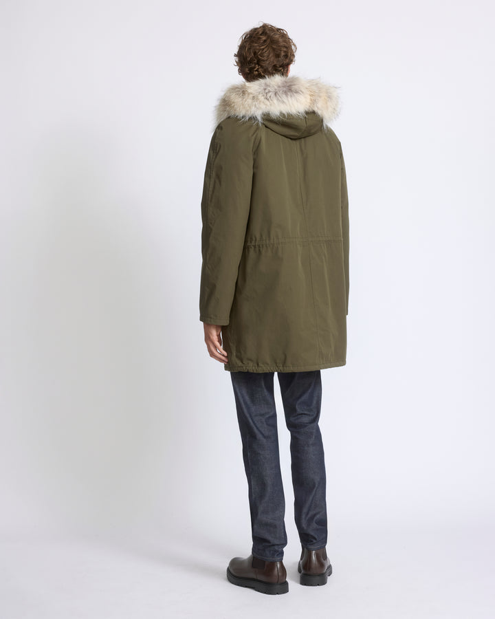 Parka iconique longue en coton technique avec fourrure de coyote et lapin - Yves Salomon - Nouvelle collection Automne Hiver
