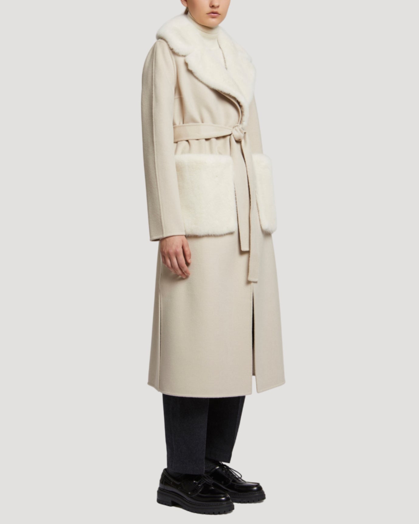 Manteau long cachemire et fourrure de vison - beige/blanc
