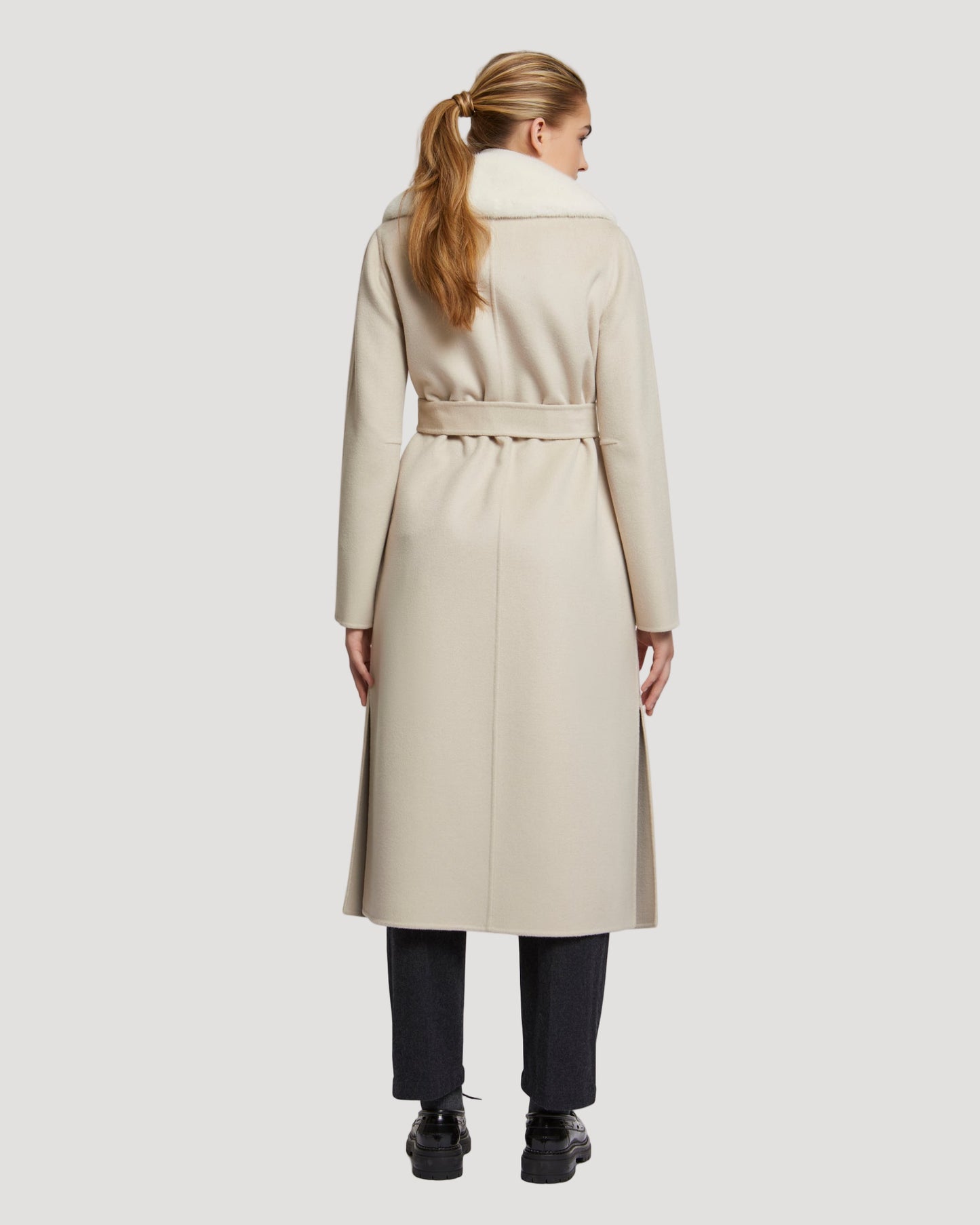 Manteau long cachemire et fourrure de vison - beige/blanc