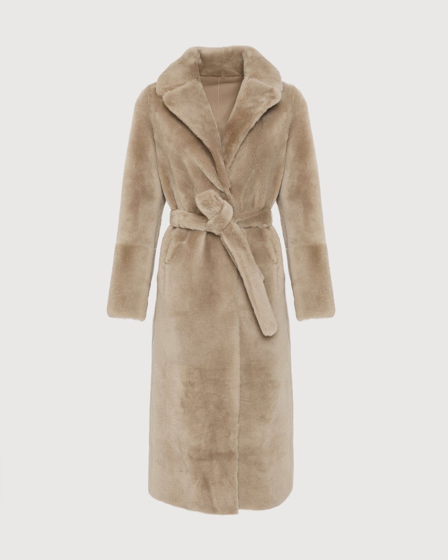 Manteau long ceinturé en peau lainée réversible