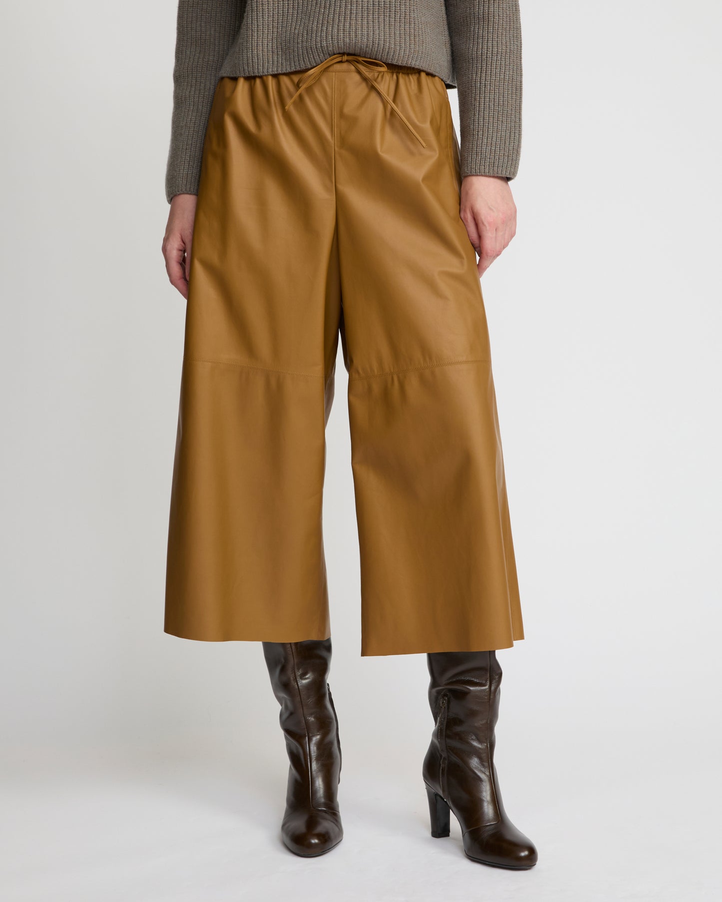 Jupe culotte en cuir d'agneau fin -Yves Salomon