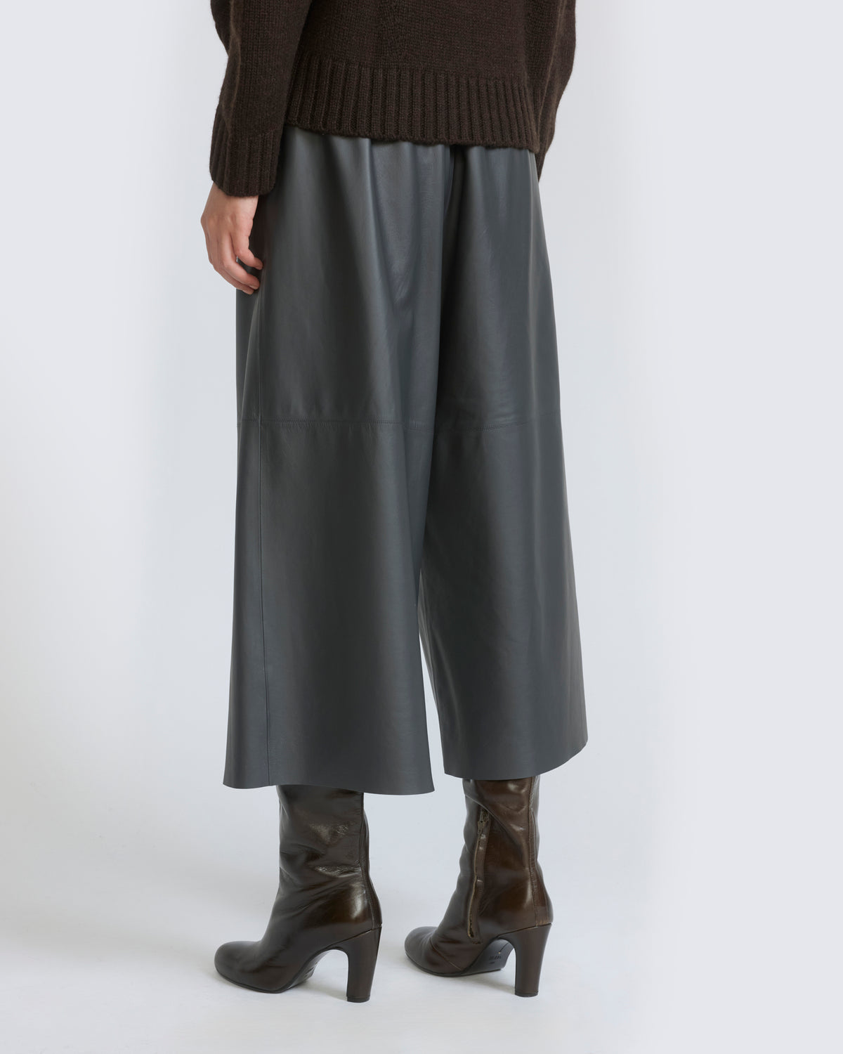 Jupe culotte en cuir d'agneau fin