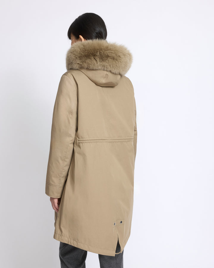 Parka iconique longue en coton mélangé imperméable avec fourrure de renard et lapin - Yves Salomon - Nouvelle collection Automne Hiver