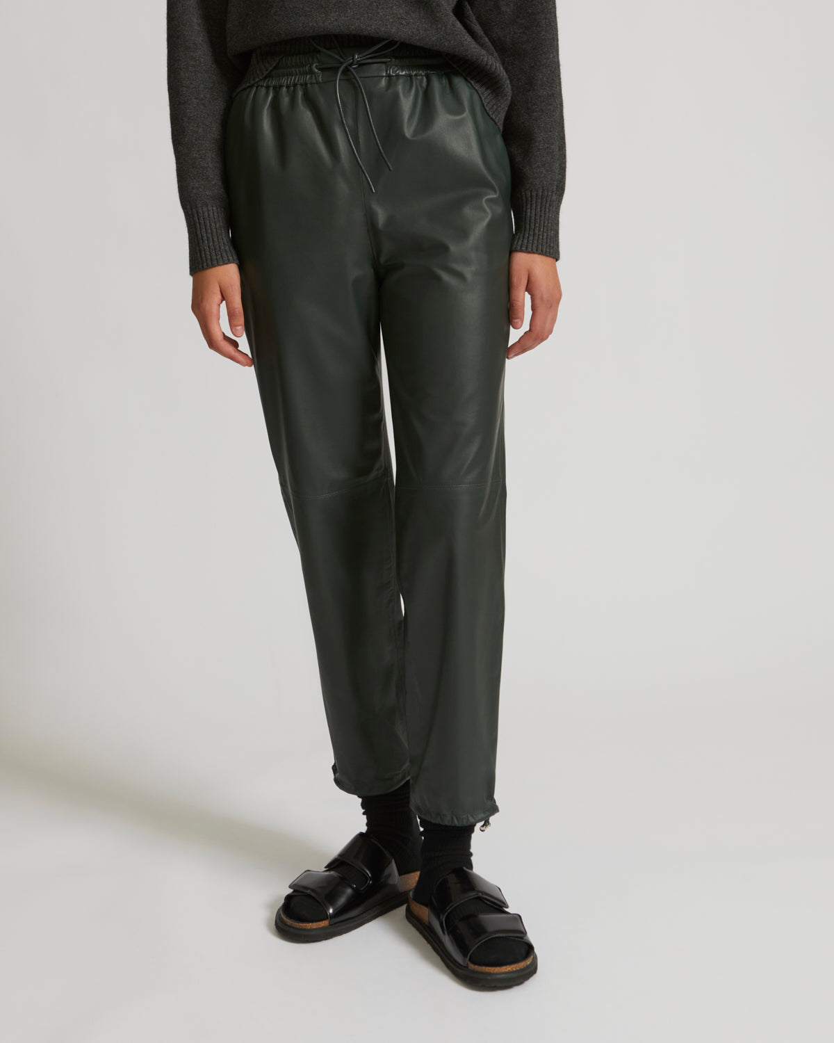 Black Friday 2025 - Yves Salomon - Pantalon jogging en cuir d’agneau