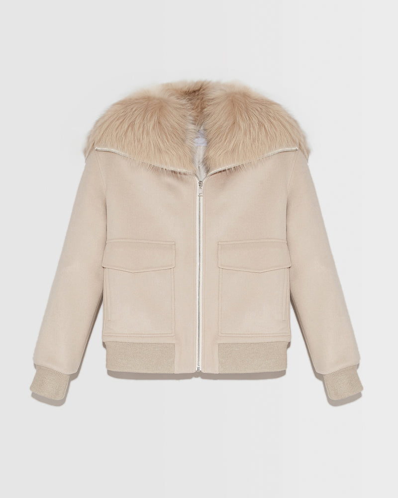 Veste en lainage cachemire et col en fourrure de renard