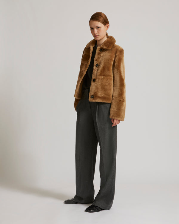 Veste courte réversible en agneau mérinos