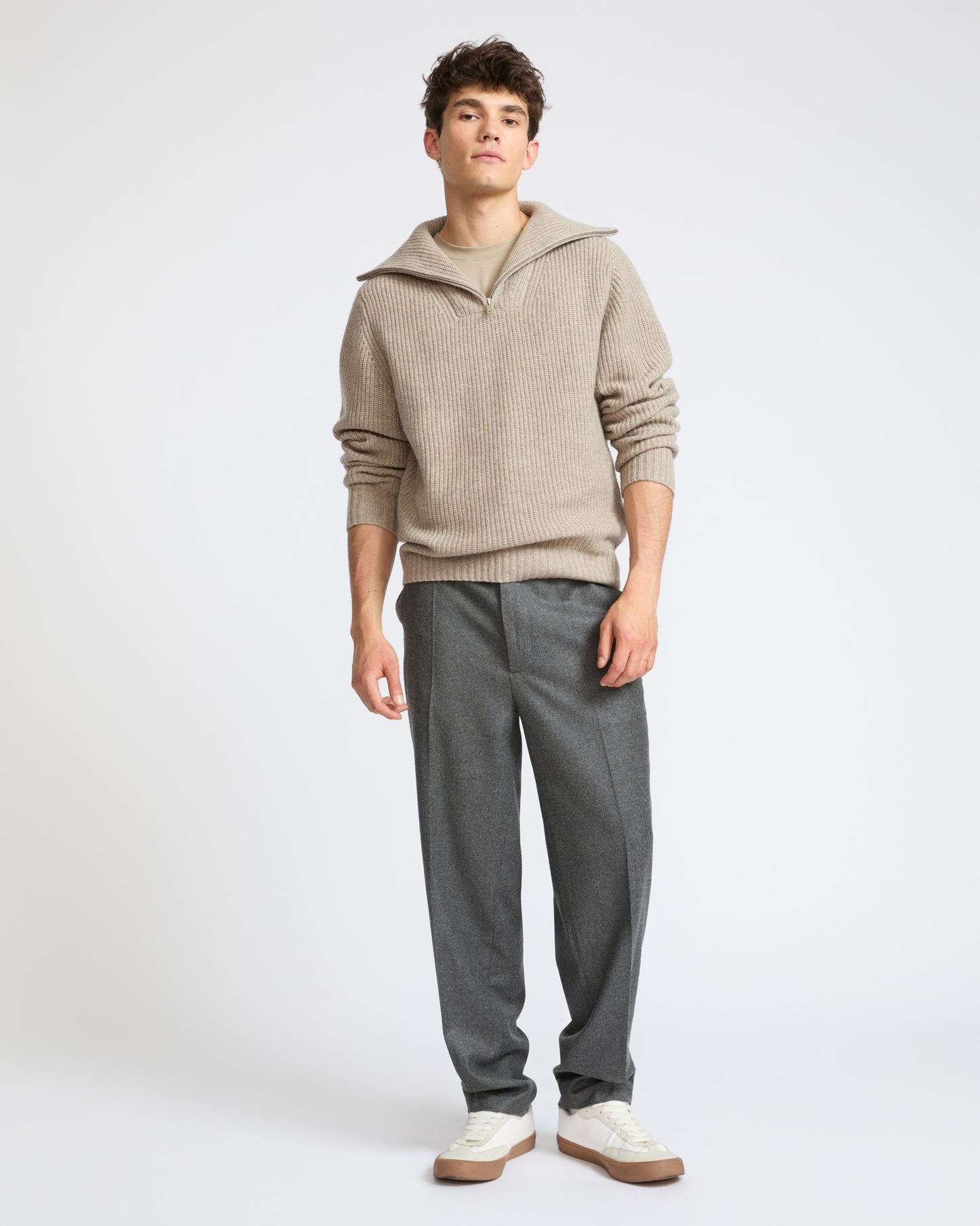 Pull zippé à col camionneur en lainage cachemire- Yves Salomon - Nouvelle collection Automne Hiver