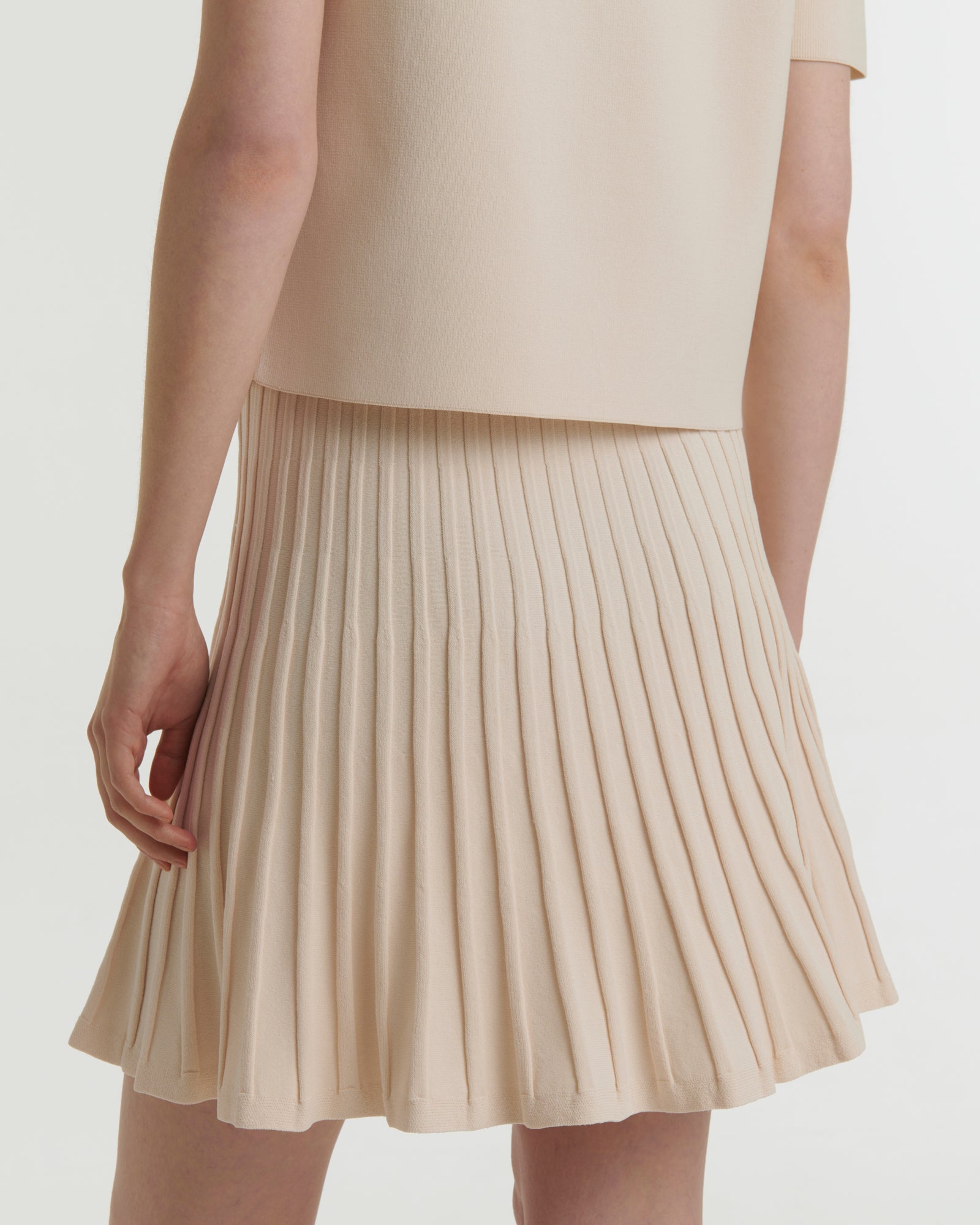 Winter sale -Short pleated skirt – Yves Salomon