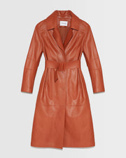 Long trench en cuir ceinturé