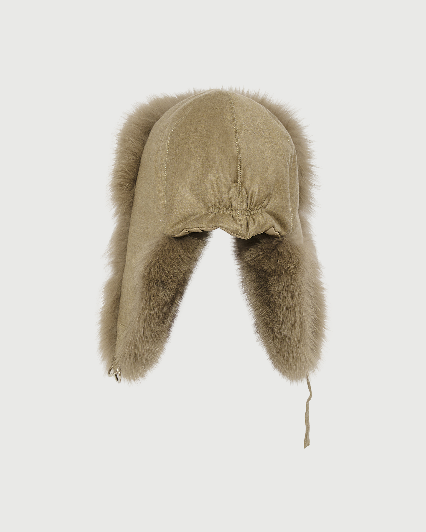 Chapka en flanelle Loro Piana et fourrure de renard- Yves Salomon - Nouvelle collection Automne Hiver