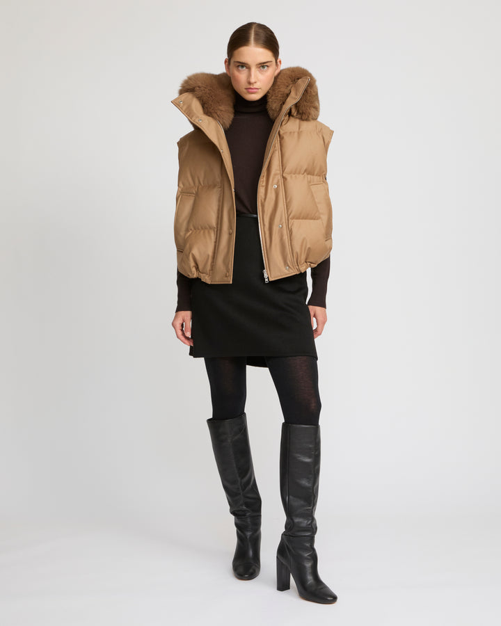 Flannel gilet with fox fur collar