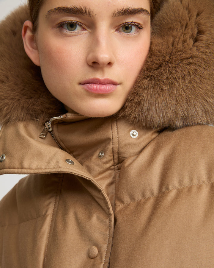 Flannel gilet with fox fur collar