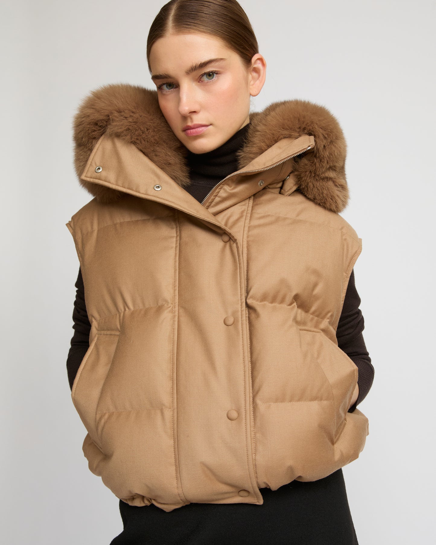 Flannel gilet with fox fur collar