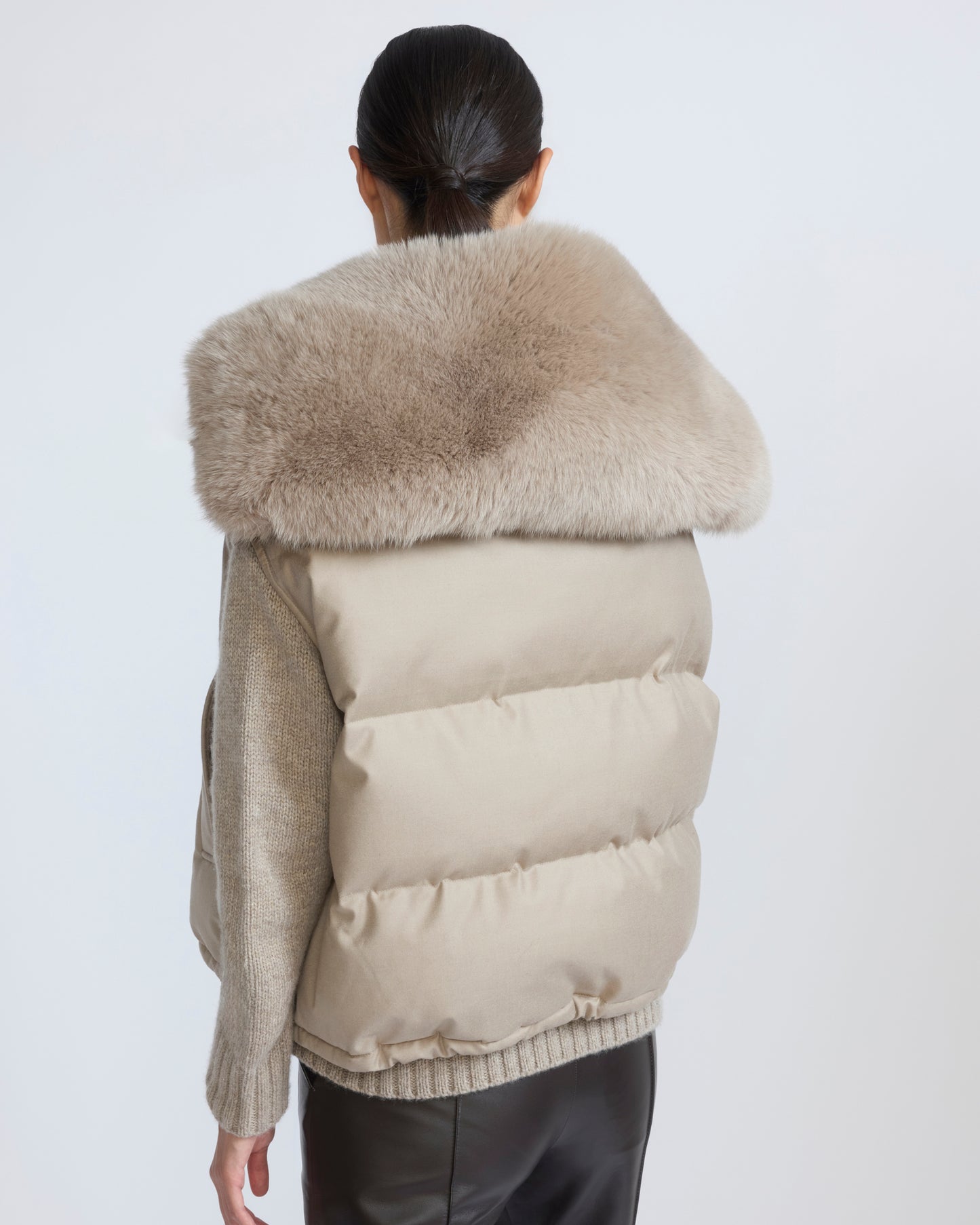 Flannel gilet with fox fur collar