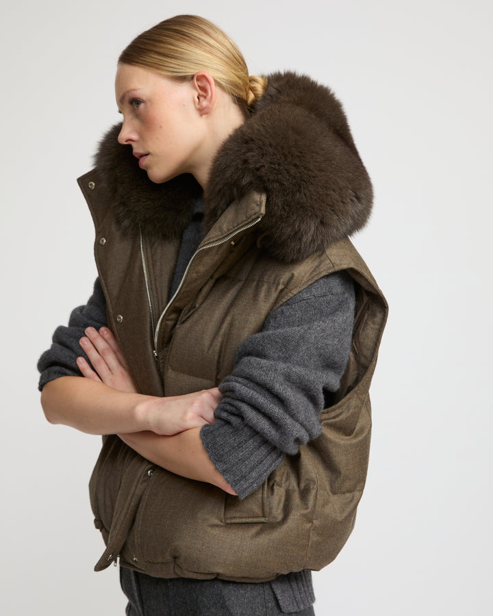 Flannel gilet with fox fur collar