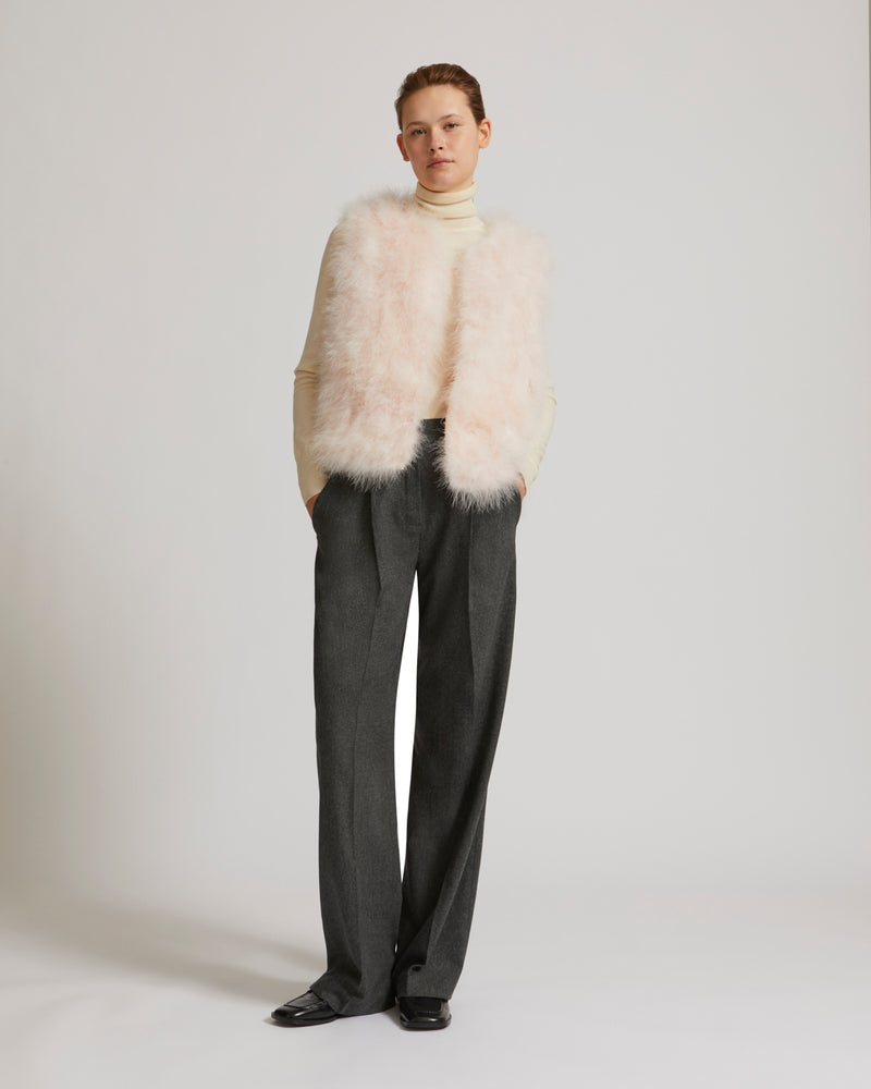 Gilet court en plumes