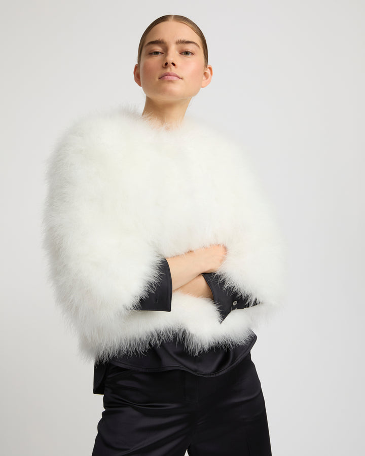 Veste courte en plumes