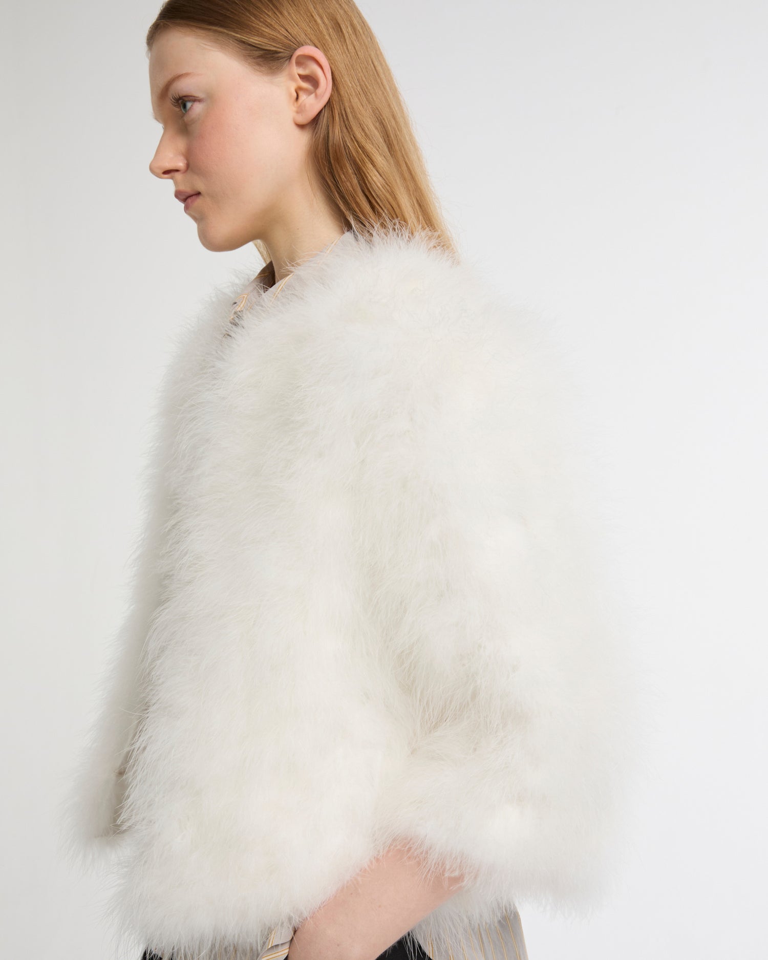 Veste courte en plumes -Yves salomon - Nouvelle collection Printemps Été
