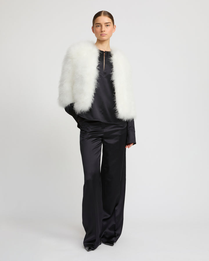 Veste courte en plumes