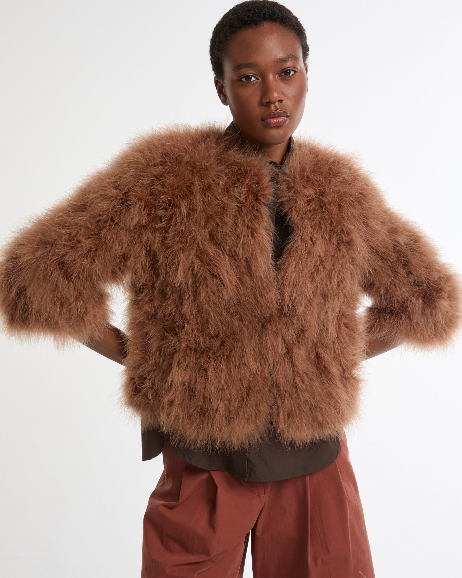 Veste courte en plumes -Yves salomon - Nouvelle collection Printemps Été