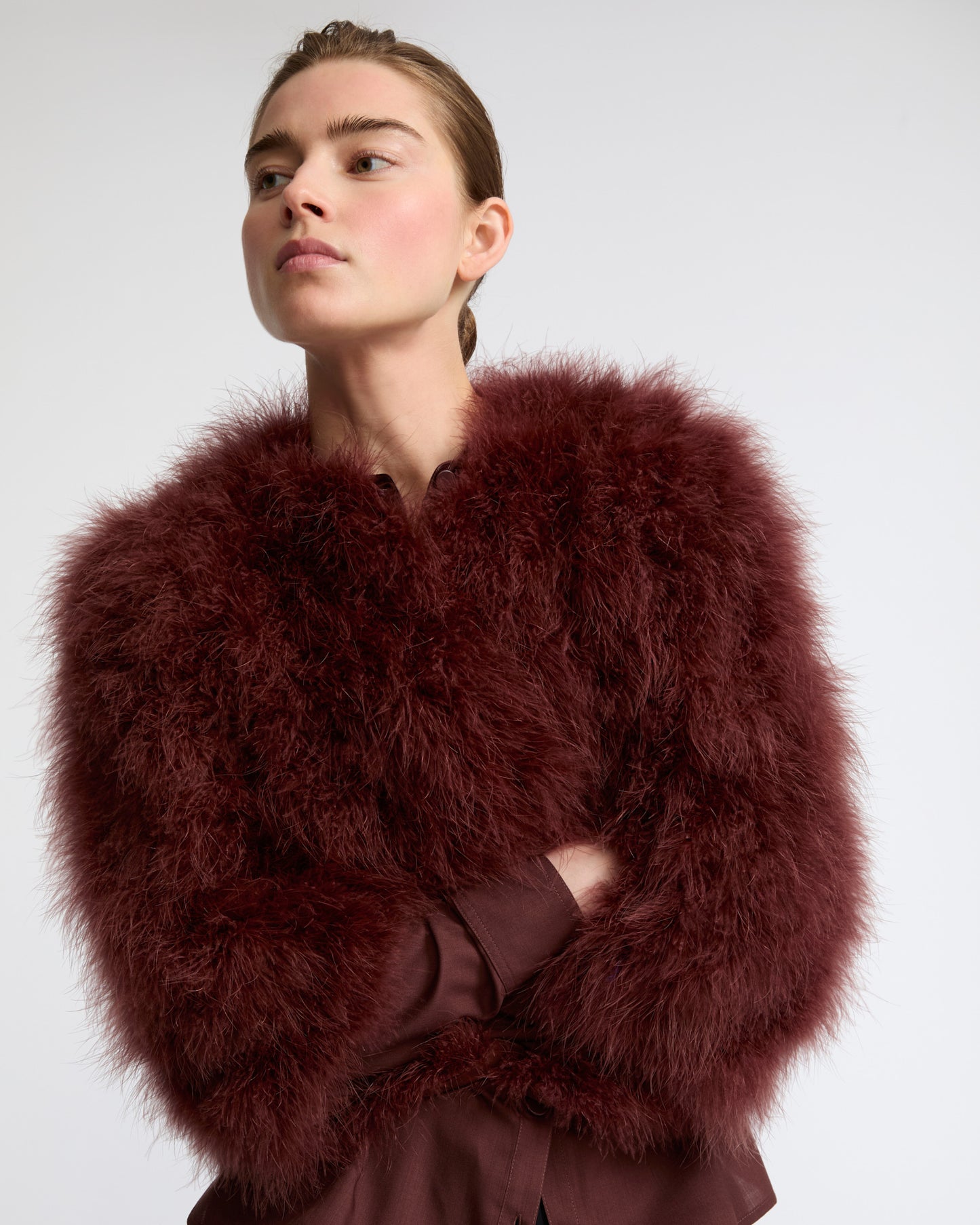 Veste courte en plumes- Yves Salomon - Nouvelle collection Automne Hiver