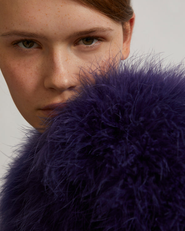 Veste courte en plumes