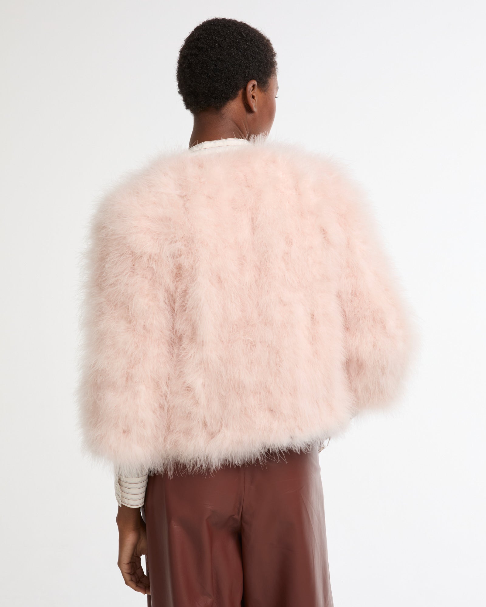 Veste courte en plumes -Yves salomon - Nouvelle collection Printemps Été