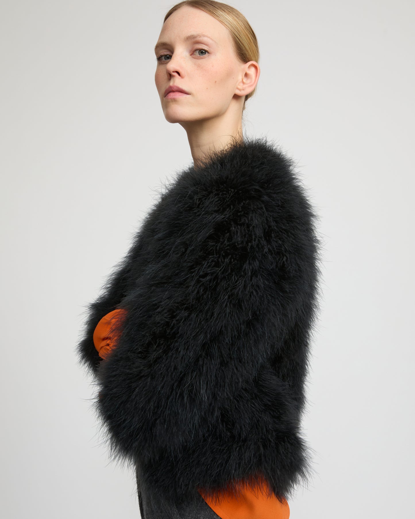 Short feather jacket