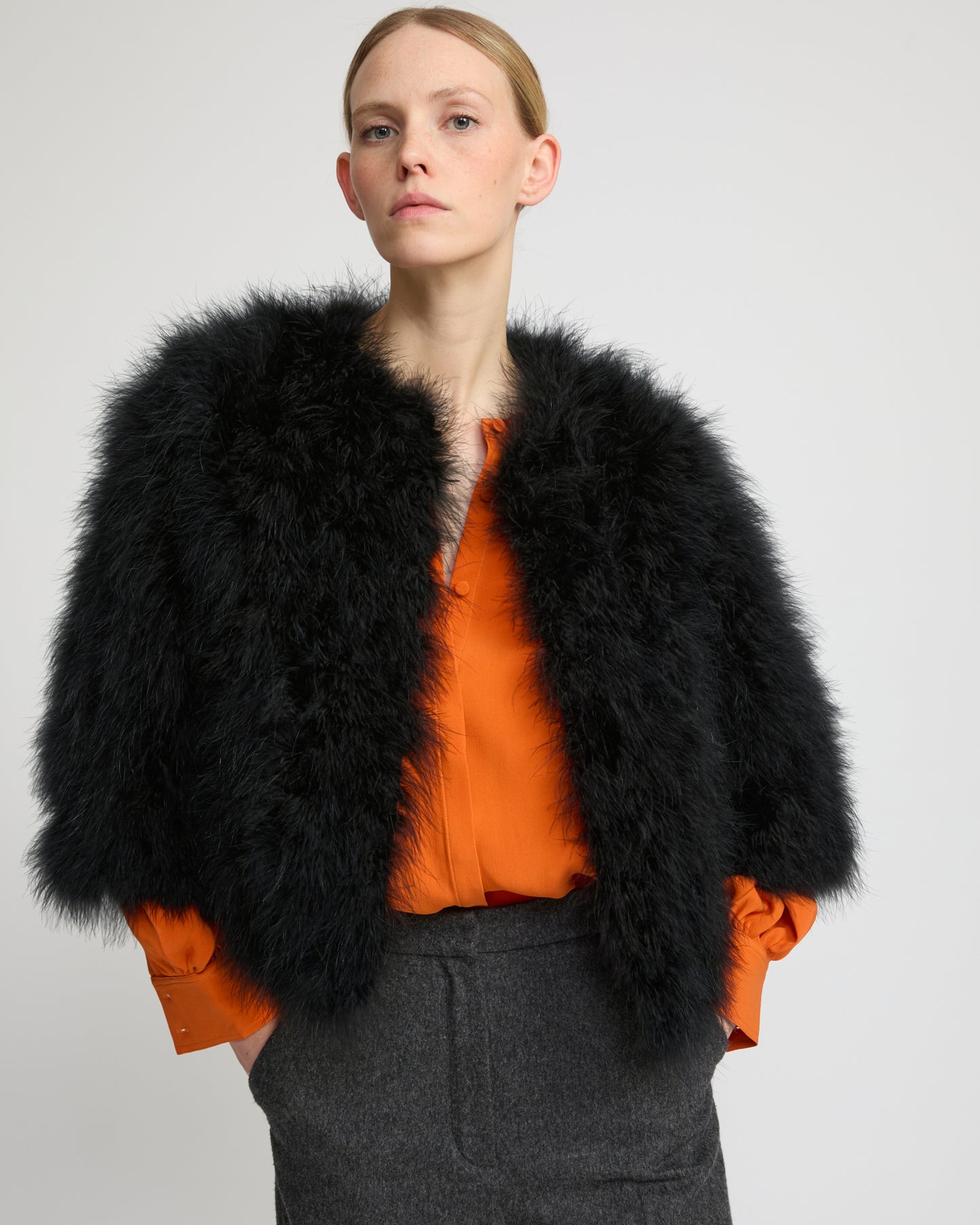 Short feather jacket