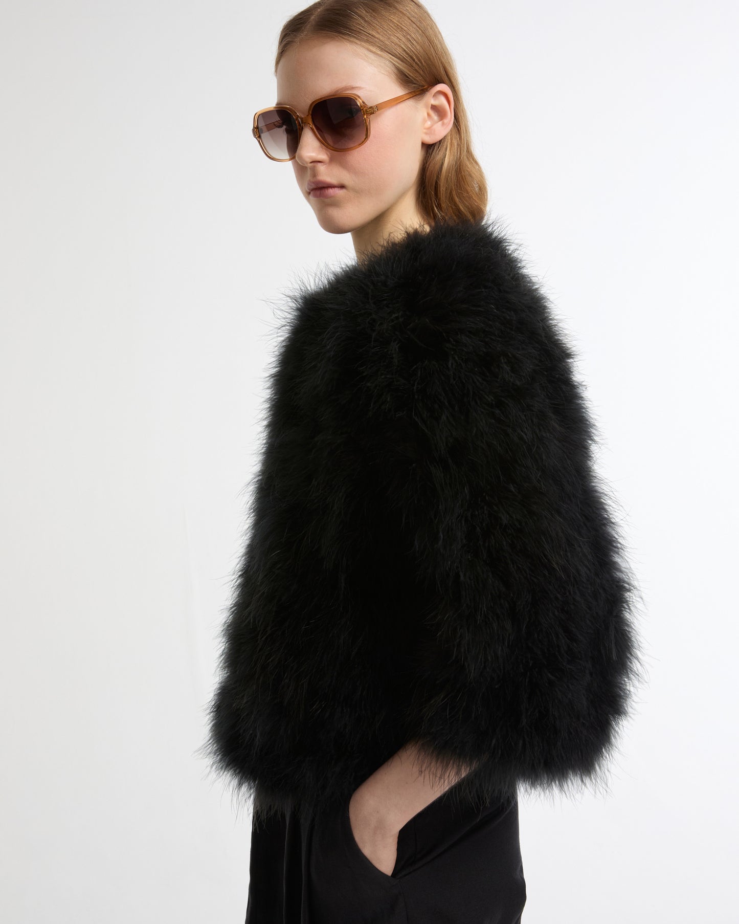 Veste courte en plumes -Yves salomon - Nouvelle collection Printemps Été