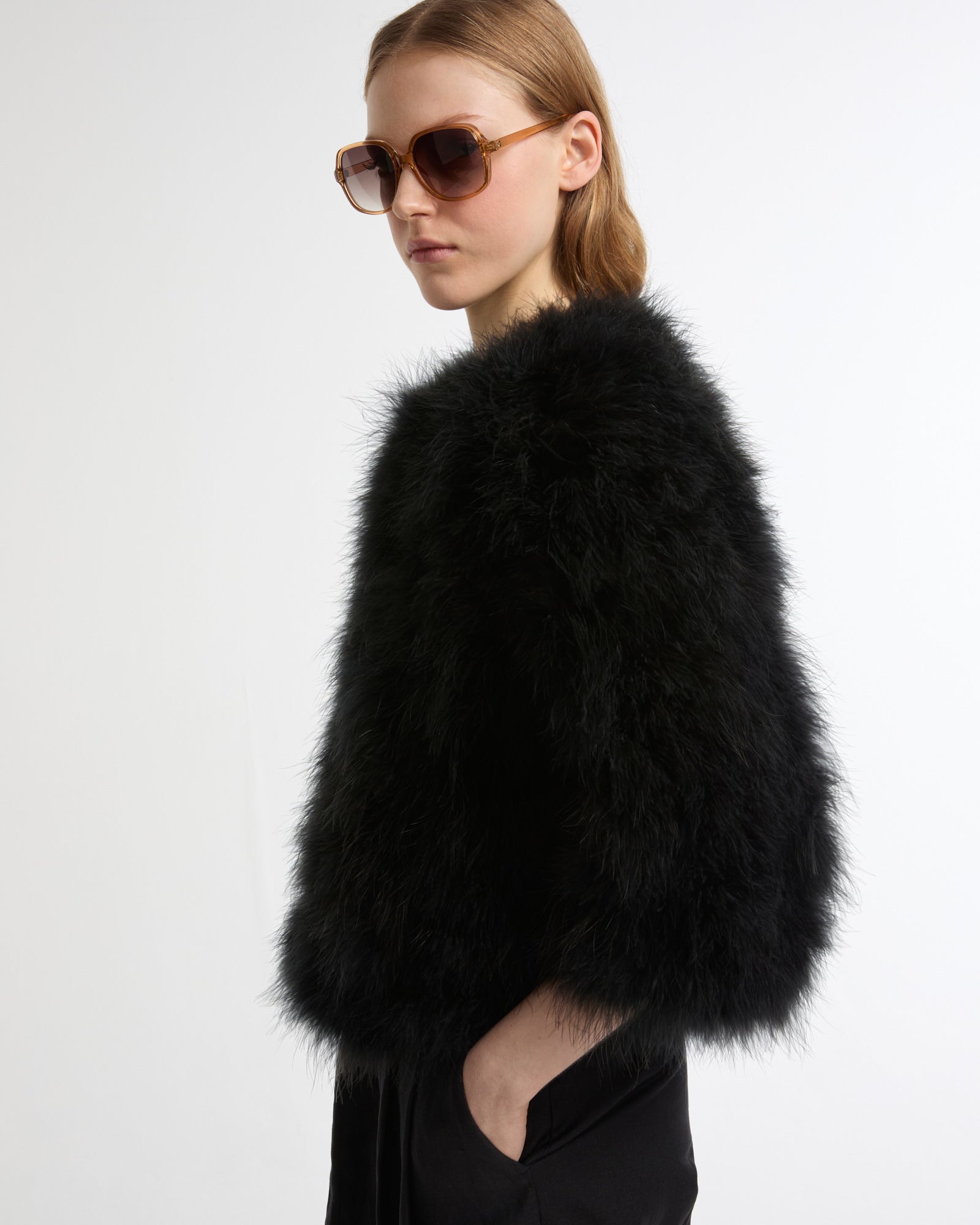 Veste courte en plumes -Yves salomon - Nouvelle collection Printemps Été