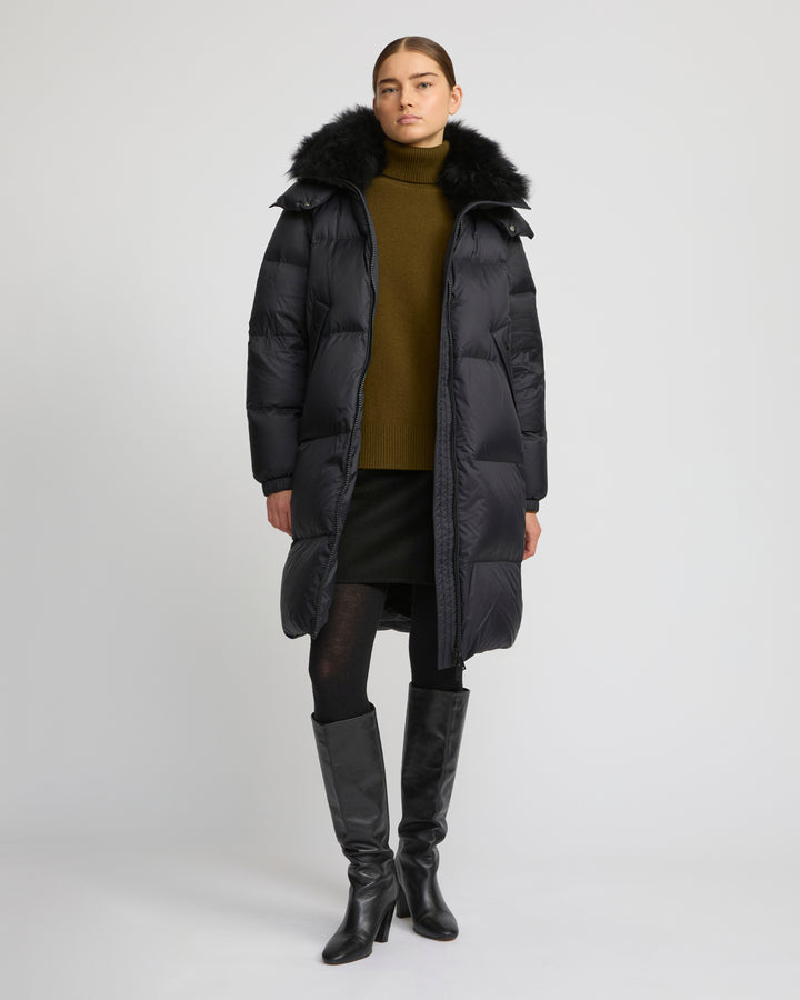 7/8 Long down jacket in water-repellent technical fabric with collar trim in fluffy lambswool
