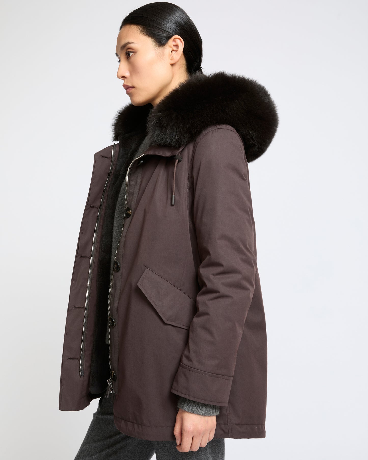 Parka Iconique courte en coton mélangé imperméable avec fourrure de renard et lapin- Yves Salomon - Nouvelle collection Automne Hiver
