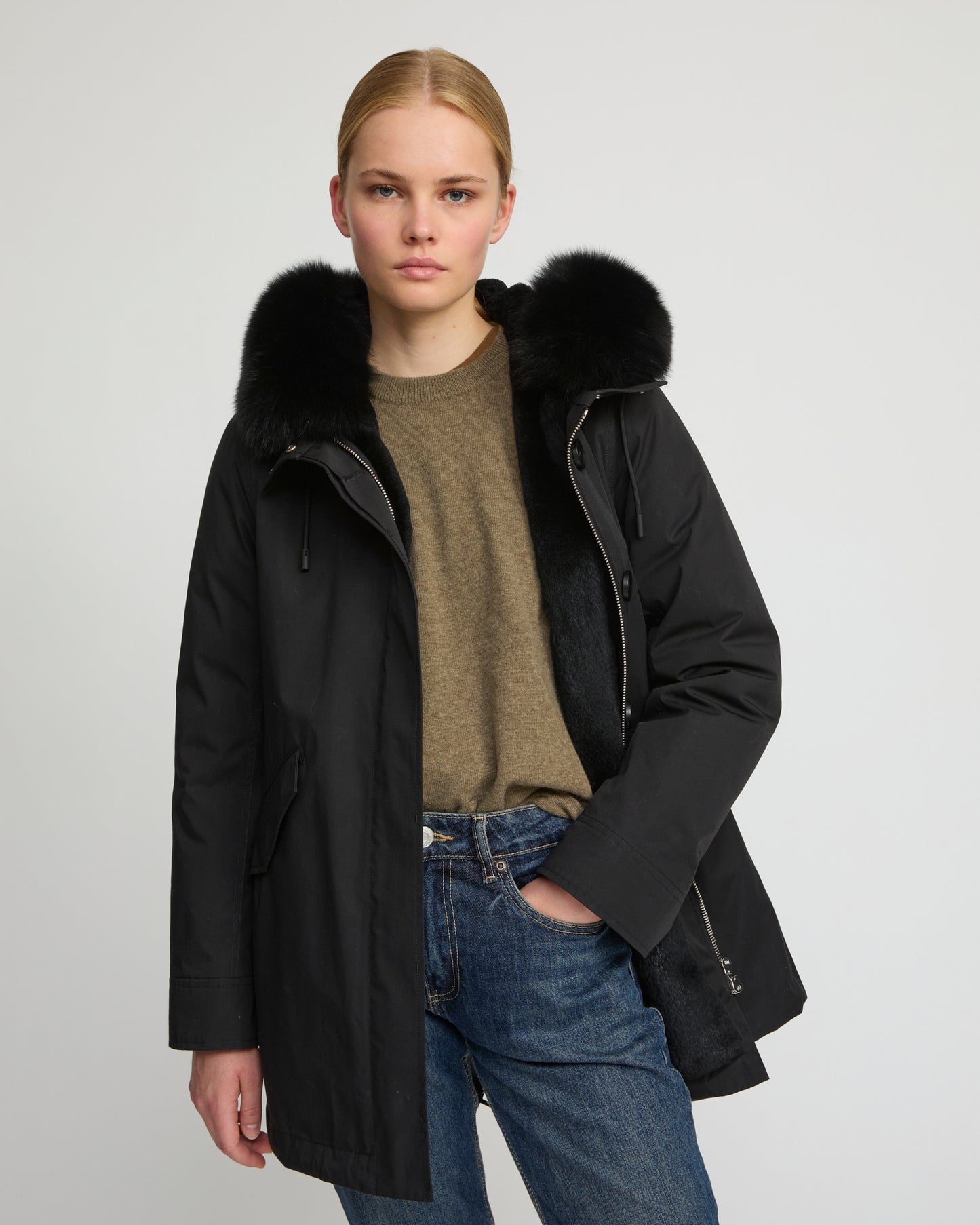 Parka Iconique courte en coton mélangé imperméable avec fourrure de renard et lapin