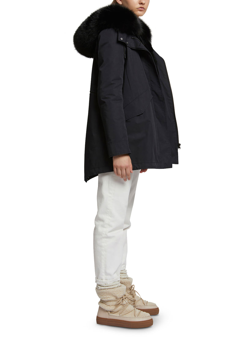 Parka courte en coton mélangé waterproof avec fourrure de renard et lapin
